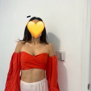 Runaway The Label Long Sleeve crop top